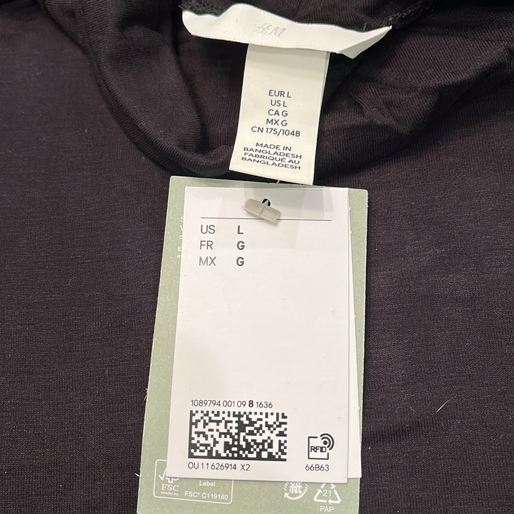 H&M Black Turtleneck Top/NWT/Large - Picture 8 of 13